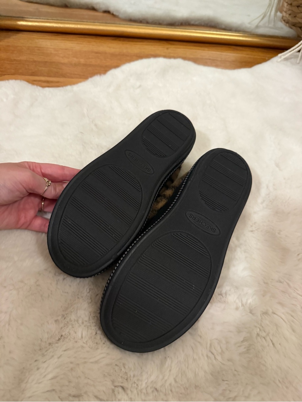 Women’s Sketchers Black and Leopard Cozy Campfire Slippers - Picture 4 of 7